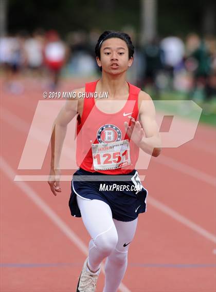 Thumbnail 3 in 40th Irvine/Asics Invitational (100 Meter Dash) photogallery.