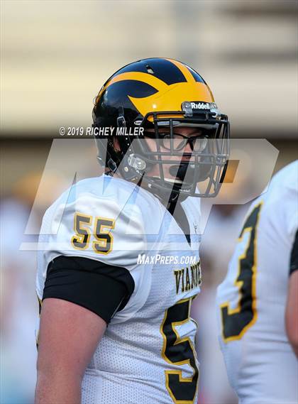 Thumbnail 2 in Vianney @ Fayetteville photogallery.