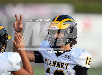 Thumbnail 1 in Vianney @ Fayetteville photogallery.