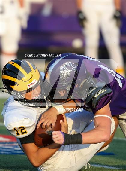 Thumbnail 2 in Vianney @ Fayetteville photogallery.