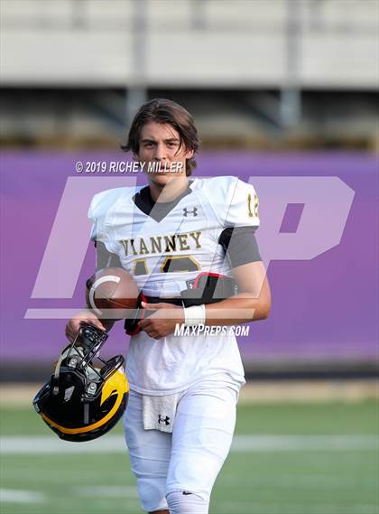 Thumbnail 2 in Vianney @ Fayetteville photogallery.