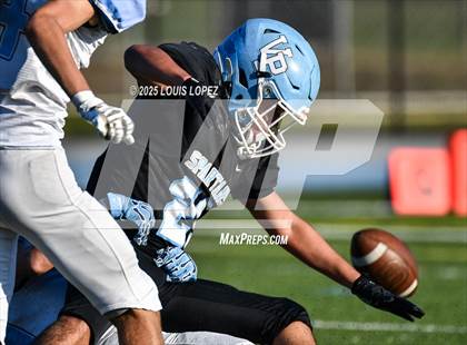 Thumbnail 2 in FR: Corona del Mar @ Villa Park photogallery.