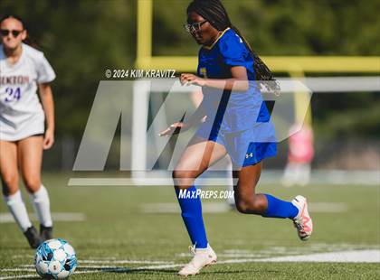 Thumbnail 2 in Elkton vs Aberdeen (Scrimmage) photogallery.