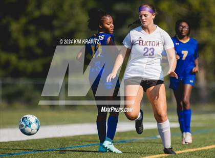 Thumbnail 3 in Elkton vs Aberdeen (Scrimmage) photogallery.