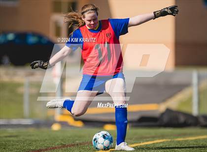 Thumbnail 3 in Elkton vs Aberdeen (Scrimmage) photogallery.