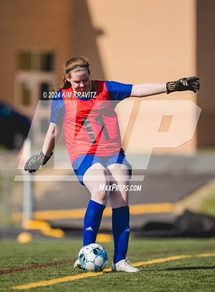 Thumbnail 2 in Elkton vs Aberdeen (Scrimmage) photogallery.