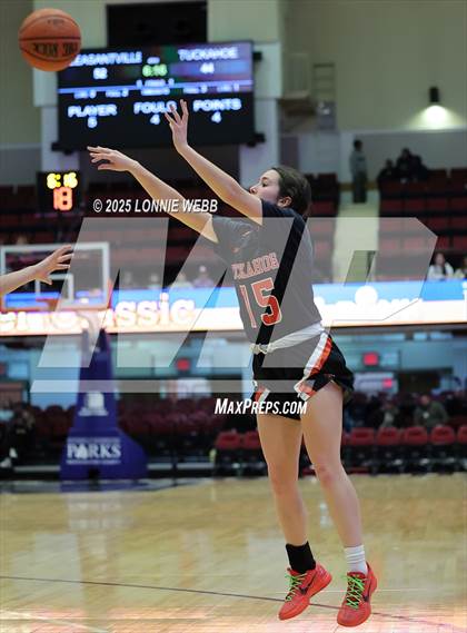 Thumbnail 3 in Pleasantville vs Tuckahoe (Slam Dunk Showcase) photogallery.