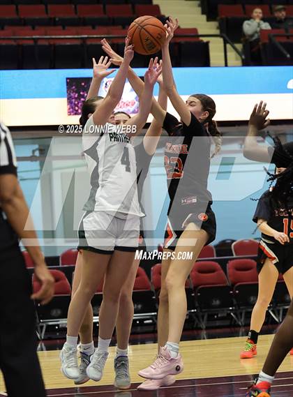 Thumbnail 2 in Pleasantville vs Tuckahoe (Slam Dunk Showcase) photogallery.