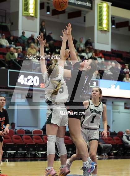 Thumbnail 2 in Pleasantville vs Tuckahoe (Slam Dunk Showcase) photogallery.