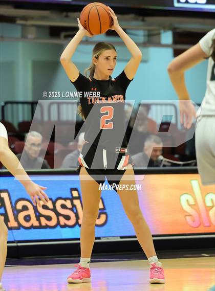 Thumbnail 2 in Pleasantville vs Tuckahoe (Slam Dunk Showcase) photogallery.