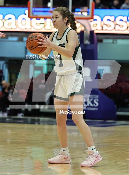Thumbnail 1 in Pleasantville vs Tuckahoe (Slam Dunk Showcase) photogallery.