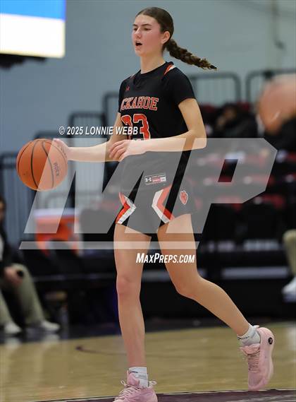 Thumbnail 2 in Pleasantville vs Tuckahoe (Slam Dunk Showcase) photogallery.