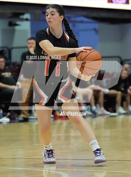 Thumbnail 3 in Pleasantville vs Tuckahoe (Slam Dunk Showcase) photogallery.