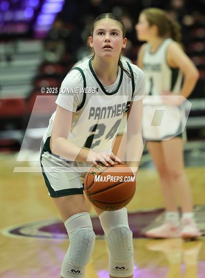 Thumbnail 3 in Pleasantville vs Tuckahoe (Slam Dunk Showcase) photogallery.