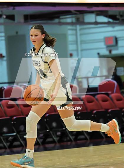 Thumbnail 3 in Pleasantville vs Tuckahoe (Slam Dunk Showcase) photogallery.