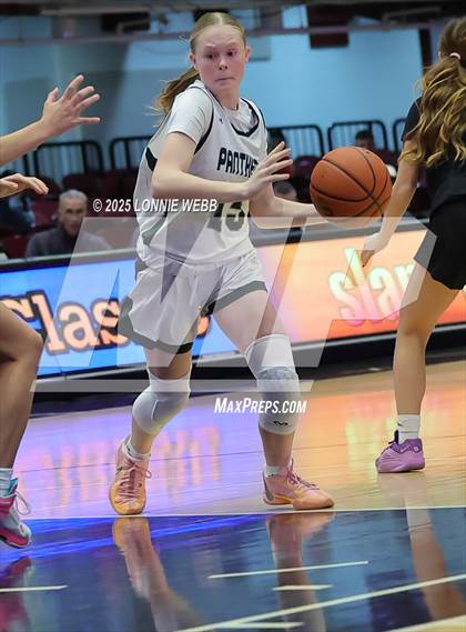 Thumbnail 1 in Pleasantville vs Tuckahoe (Slam Dunk Showcase) photogallery.