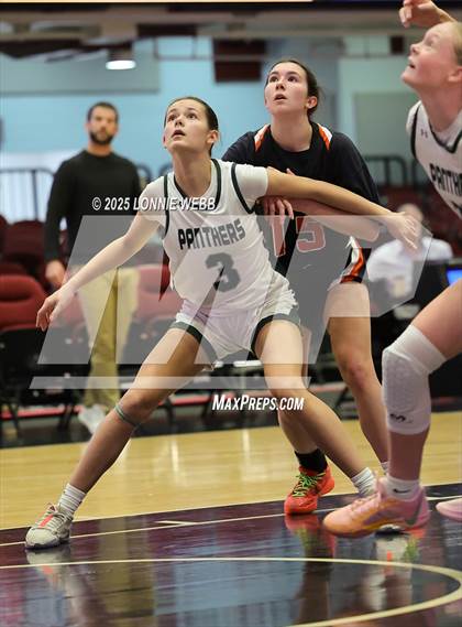Thumbnail 3 in Pleasantville vs Tuckahoe (Slam Dunk Showcase) photogallery.