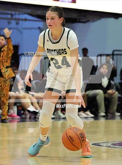 Thumbnail 2 in Pleasantville vs Tuckahoe (Slam Dunk Showcase) photogallery.