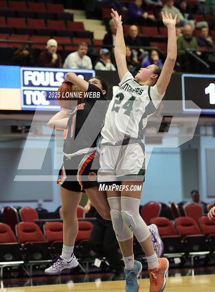 Thumbnail 3 in Pleasantville vs Tuckahoe (Slam Dunk Showcase) photogallery.
