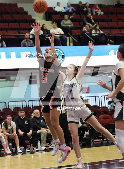 Thumbnail 3 in Pleasantville vs Tuckahoe (Slam Dunk Showcase) photogallery.