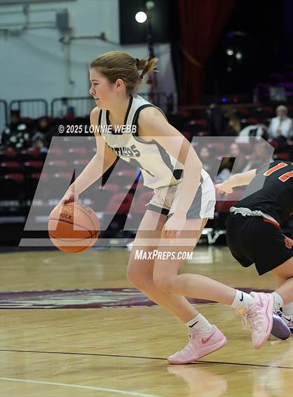 Thumbnail 3 in Pleasantville vs Tuckahoe (Slam Dunk Showcase) photogallery.
