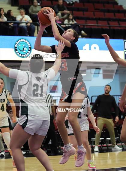 Thumbnail 2 in Pleasantville vs Tuckahoe (Slam Dunk Showcase) photogallery.