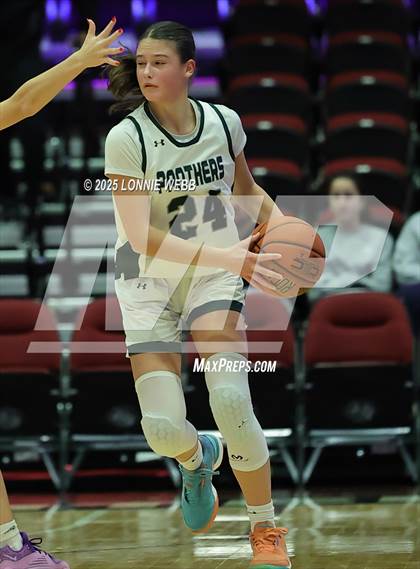 Thumbnail 2 in Pleasantville vs Tuckahoe (Slam Dunk Showcase) photogallery.