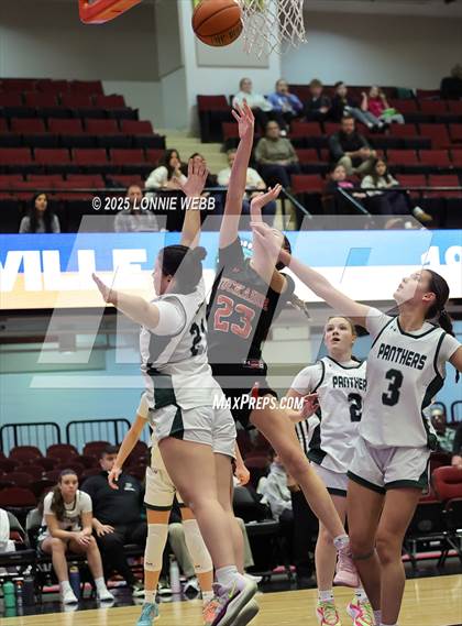 Thumbnail 3 in Pleasantville vs Tuckahoe (Slam Dunk Showcase) photogallery.