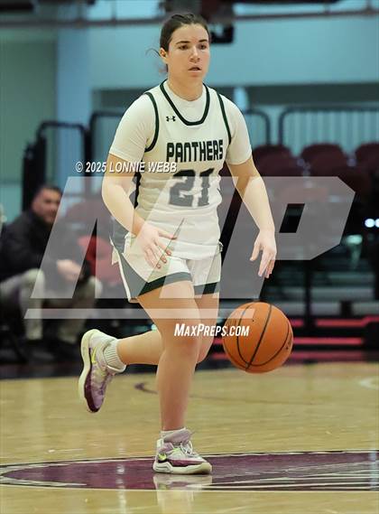 Thumbnail 2 in Pleasantville vs Tuckahoe (Slam Dunk Showcase) photogallery.