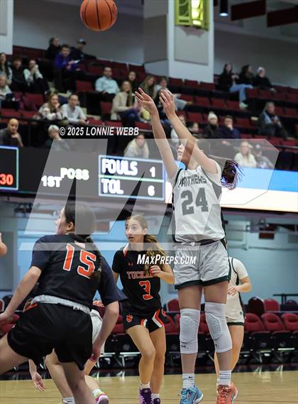 Thumbnail 2 in Pleasantville vs Tuckahoe (Slam Dunk Showcase) photogallery.