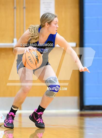Thumbnail 1 in North Lincoln @ North Iredell photogallery.