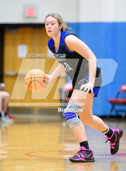 Thumbnail 3 in North Lincoln @ North Iredell photogallery.