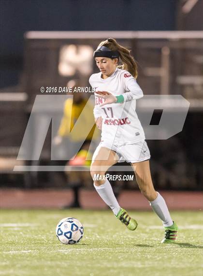 Thumbnail 1 in Whitman-Hanson Regional vs. Central Catholic (MIAA Division 1 Semifinal) photogallery.