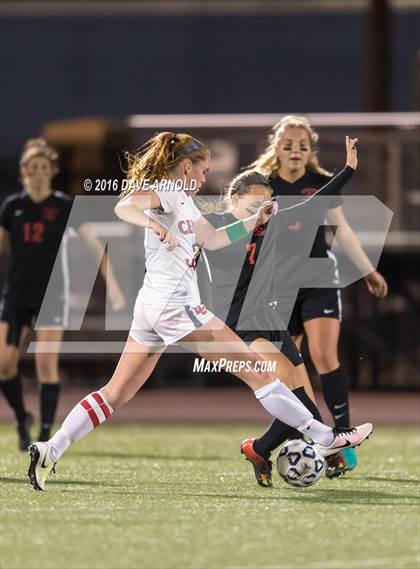 Thumbnail 1 in Whitman-Hanson Regional vs. Central Catholic (MIAA Division 1 Semifinal) photogallery.