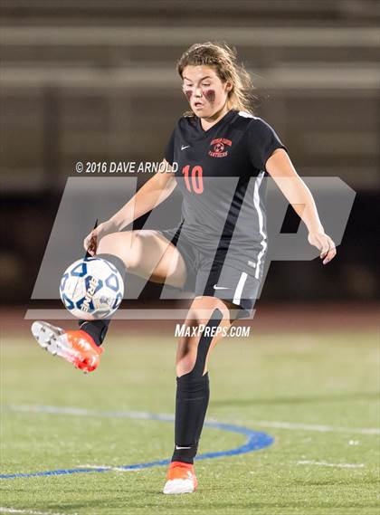Thumbnail 1 in Whitman-Hanson Regional vs. Central Catholic (MIAA Division 1 Semifinal) photogallery.