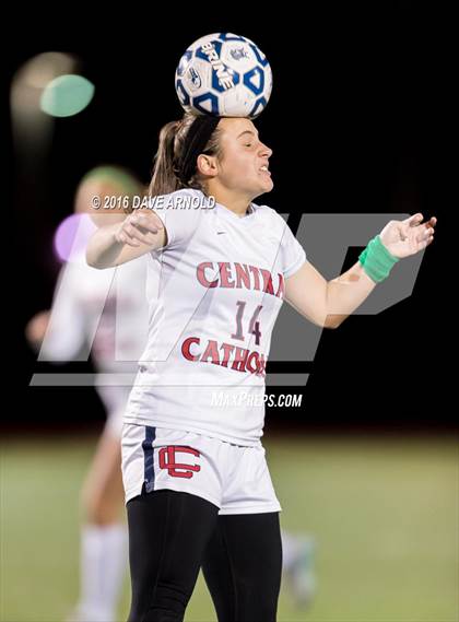Thumbnail 3 in Whitman-Hanson Regional vs. Central Catholic (MIAA Division 1 Semifinal) photogallery.