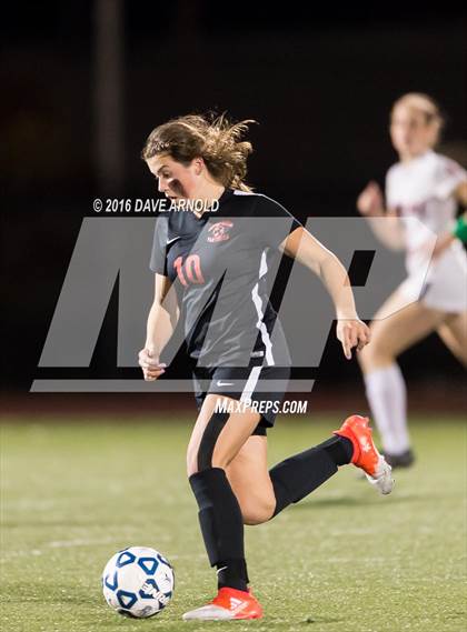 Thumbnail 2 in Whitman-Hanson Regional vs. Central Catholic (MIAA Division 1 Semifinal) photogallery.