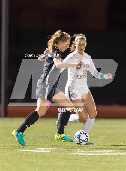 Thumbnail 1 in Whitman-Hanson Regional vs. Central Catholic (MIAA Division 1 Semifinal) photogallery.