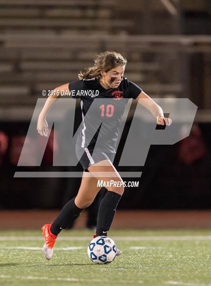 Thumbnail 3 in Whitman-Hanson Regional vs. Central Catholic (MIAA Division 1 Semifinal) photogallery.