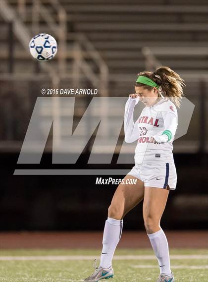 Thumbnail 1 in Whitman-Hanson Regional vs. Central Catholic (MIAA Division 1 Semifinal) photogallery.