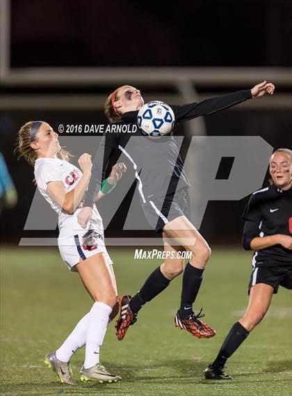 Thumbnail 1 in Whitman-Hanson Regional vs. Central Catholic (MIAA Division 1 Semifinal) photogallery.