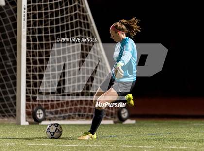 Thumbnail 3 in Whitman-Hanson Regional vs. Central Catholic (MIAA Division 1 Semifinal) photogallery.