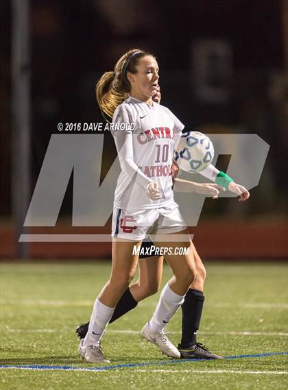 Thumbnail 2 in Whitman-Hanson Regional vs. Central Catholic (MIAA Division 1 Semifinal) photogallery.