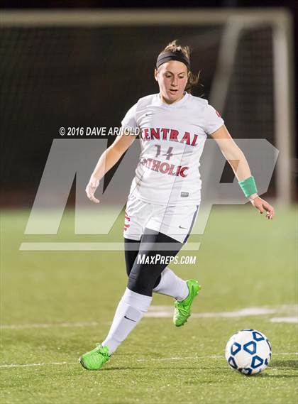 Thumbnail 2 in Whitman-Hanson Regional vs. Central Catholic (MIAA Division 1 Semifinal) photogallery.