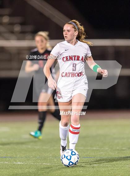 Thumbnail 1 in Whitman-Hanson Regional vs. Central Catholic (MIAA Division 1 Semifinal) photogallery.