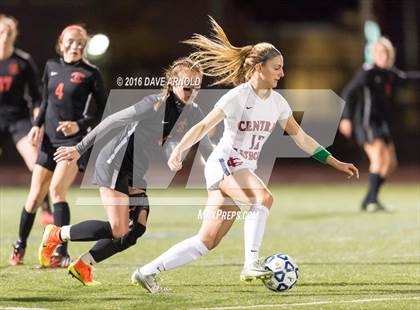 Thumbnail 1 in Whitman-Hanson Regional vs. Central Catholic (MIAA Division 1 Semifinal) photogallery.