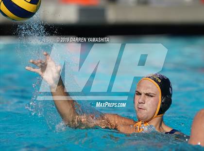 Thumbnail 1 in Piedmont vs. Alameda photogallery.