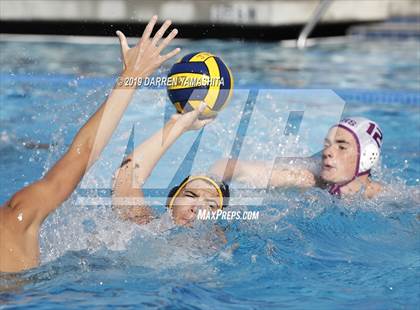 Thumbnail 3 in Piedmont vs. Alameda photogallery.