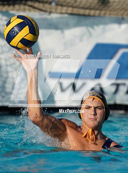 Thumbnail 3 in Piedmont vs. Alameda photogallery.