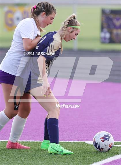 Thumbnail 3 in Bloomington Central Catholic vs. Monticello (IHSA 1A Regional Final) photogallery.
